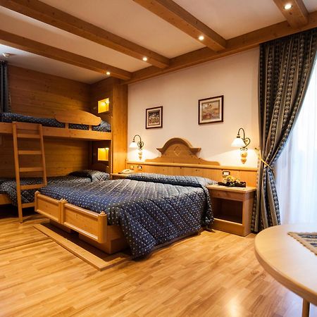 Hotel Posta Форни-ди-Сопра Экстерьер фото