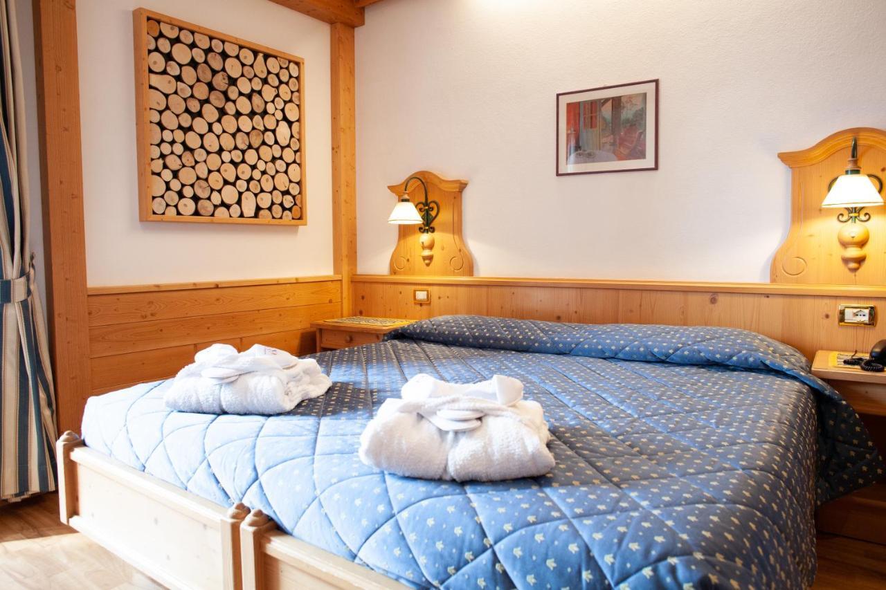 Hotel Posta Форни-ди-Сопра Экстерьер фото