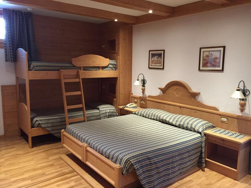 Hotel Posta Форни-ди-Сопра Экстерьер фото
